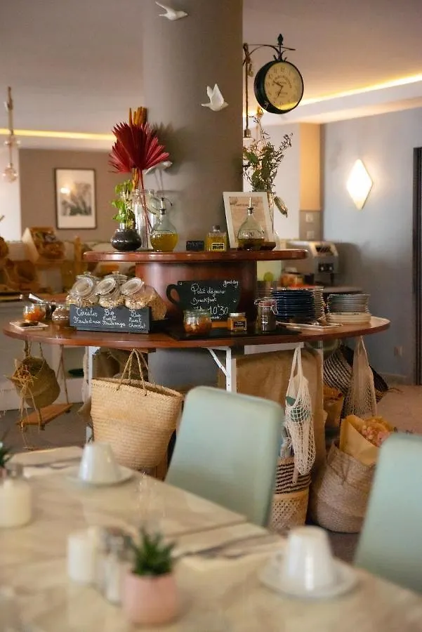 Juliana Hotel Cannes 4*,  Francja