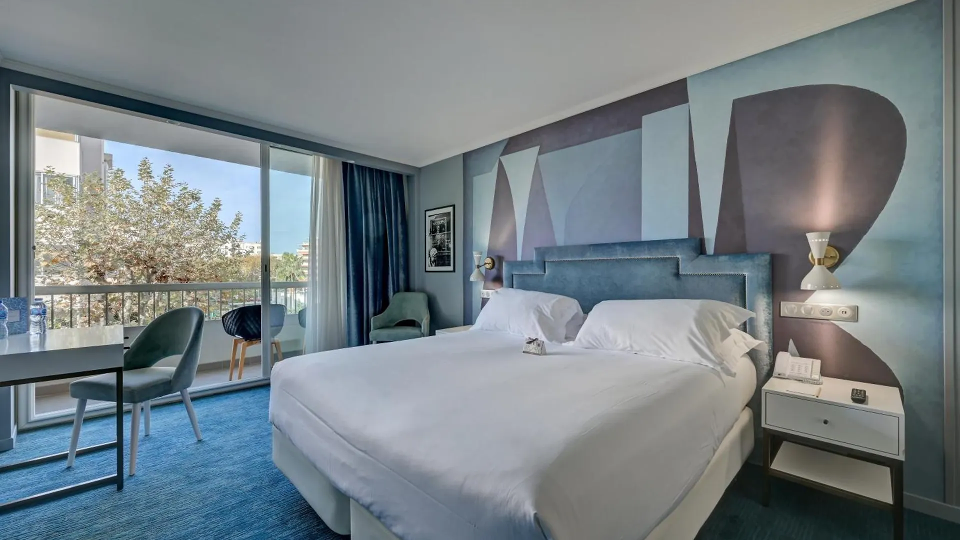 Juliana Hotel Cannes 4*,  France