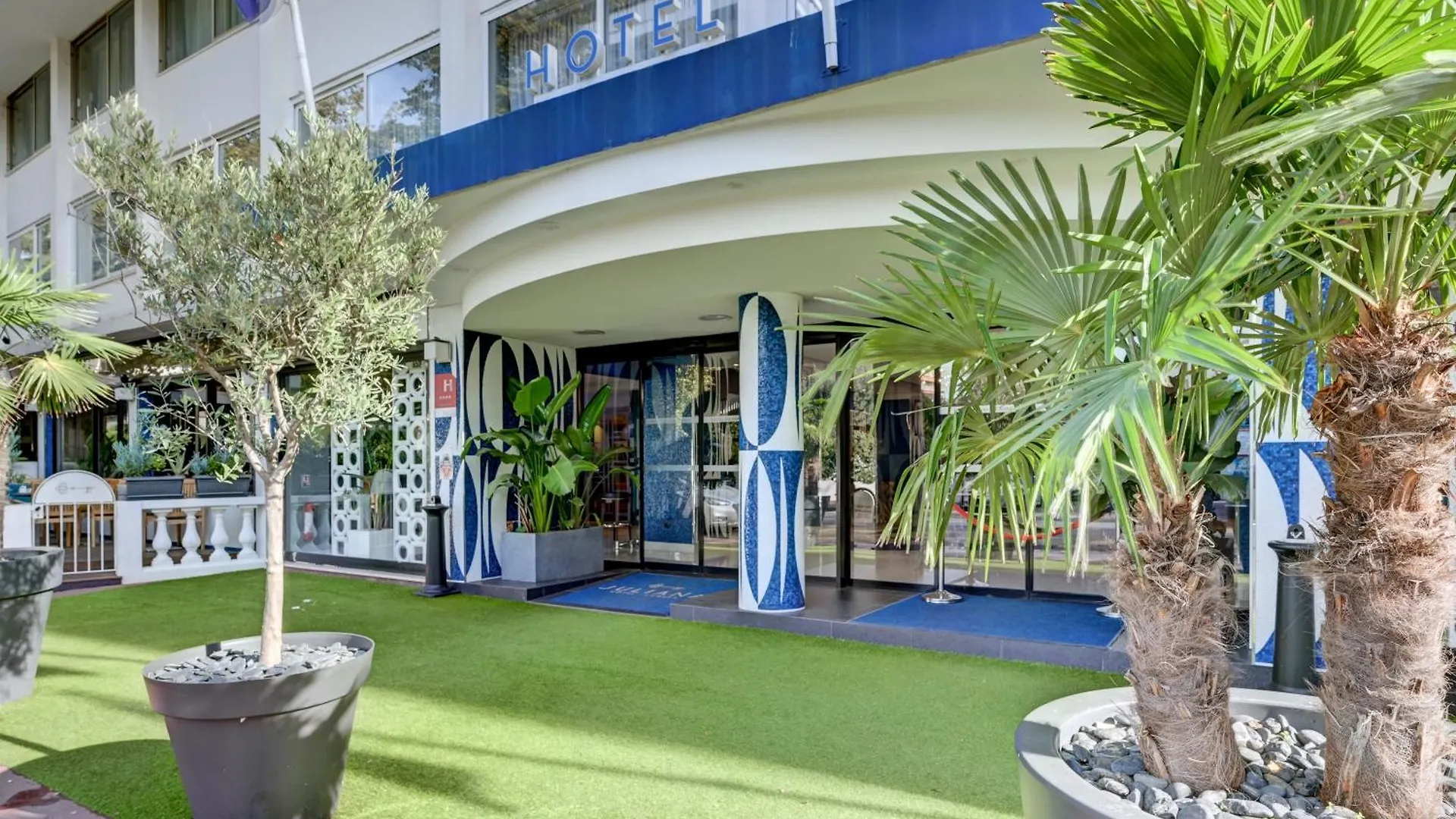 Juliana Hotel Cannes França
